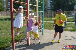 Футбольная секция в Детском клубе Тёма