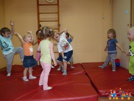 Активные спортивные игры в Детском клубе "Тема" на Студеном проезде