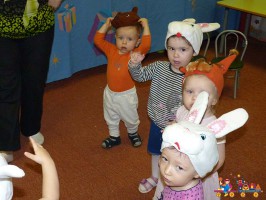 Праздник осени в яслях в частном детском саду "Тёма" в Медведково